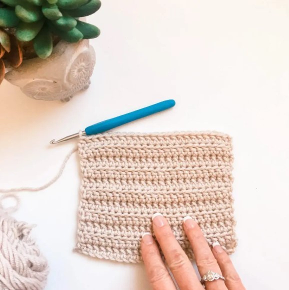 Linked Half Double Crochet Stitch (Lhdc) Photo Tutorial