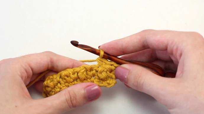 How To Crochet The Aligned Cobble Stitch Photo Tutorial