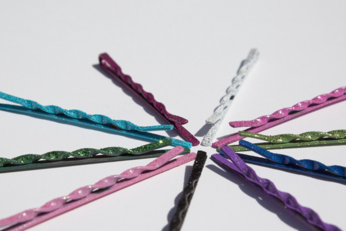 8 Bobby Pin Hacks for Home 8 Bobby Pin Hacks for Home