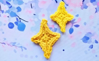 Crochet Star Emoji Appliqu&eacute; Pattern Tutorial