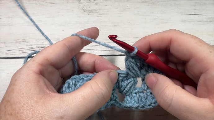 How to Crochet the Climbing Puffs Stitch Photo Tutorial