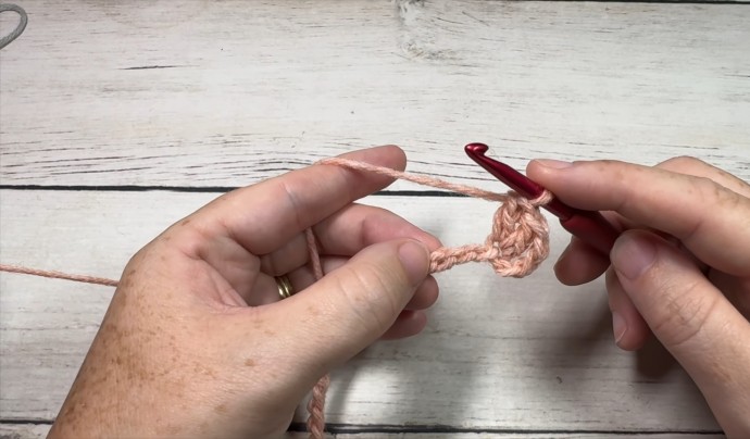 How to Crochet the Shell Blanket Stitch Photo Tutorial