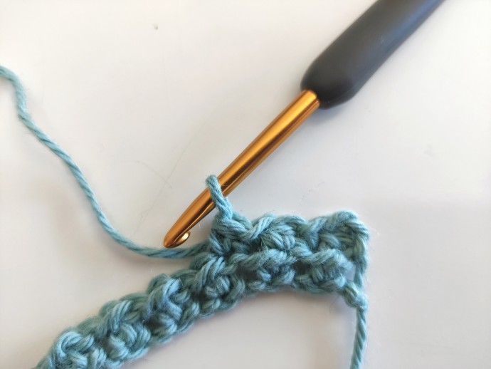 How to Crochet the Crunch Stitch Photo Tutorial