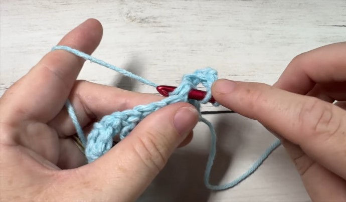 How to Crochet the Raindrop Lace Stitch Photo Tutorial