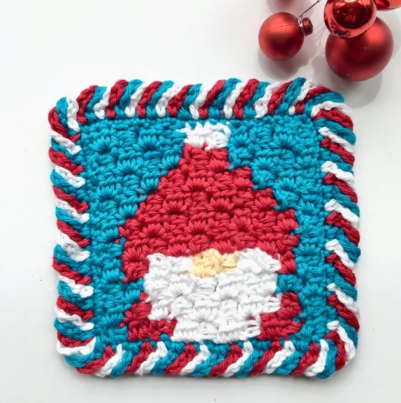 Candy Cane Crochet Border in 3 Colors Photo Tutorial Candy Cane Crochet Border in 3 Colors Photo Tutorial