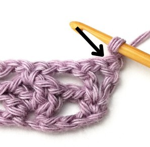 Lacy V and Double V Crochet Stitch Photo Tutorial