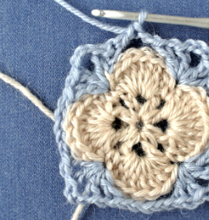 How to Make Crochet Shell Square Stitch