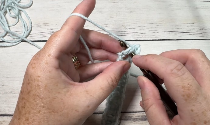 How to Crochet the Honeycomb Waffle Stitch Photo Tutorial