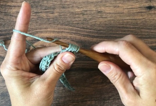 How to Crochet the Bead Stitch Photo Tutorial