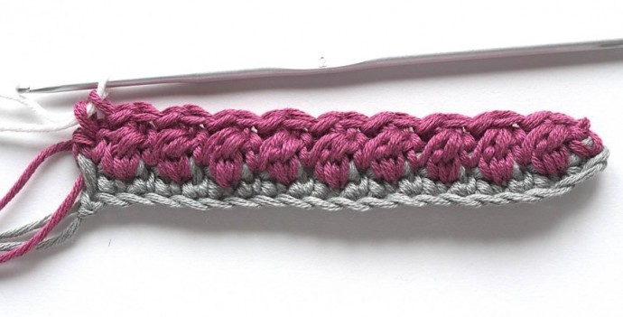 Raspberry Ripple Crochet Square Photo Tutorial