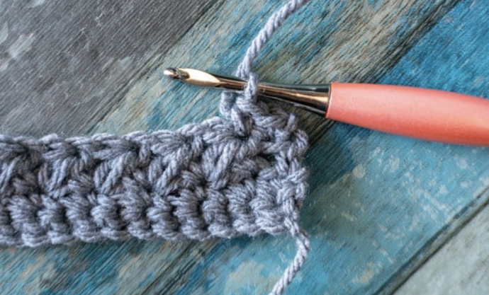 Small Triangles Stitch Crochet Tutorial