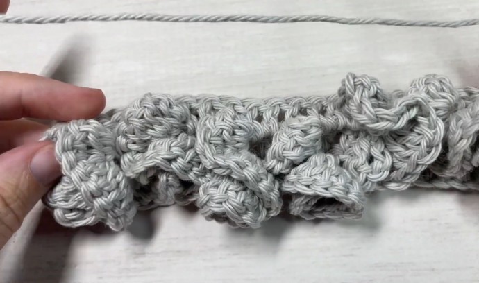 How to Crochet the Ruffle Stitch Photo Tutorial
