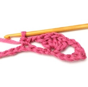 Large Uneven Clam Crochet Stitch Photo Tutorial