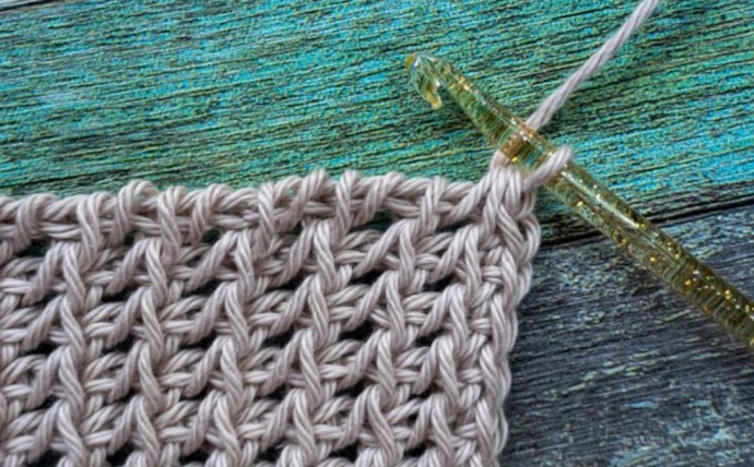 How to Crochet the Tunisian Yarn Over Lace Stitch Photo Tutorial