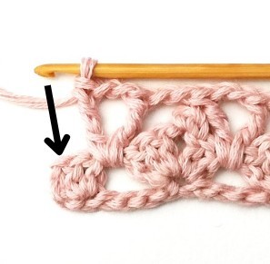 Lacy Cupcake Crochet Stitch Photo Tutorial