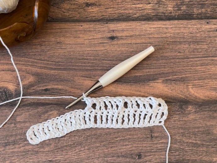 How to Crochet the Crossed Treble X Stitch Photo Tutorial