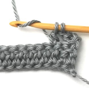 Bars and Zigzag Crochet Stitch Photo Tutorial