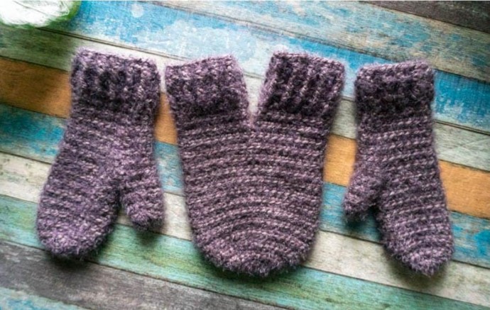 Couples Mittens Crochet Pattern