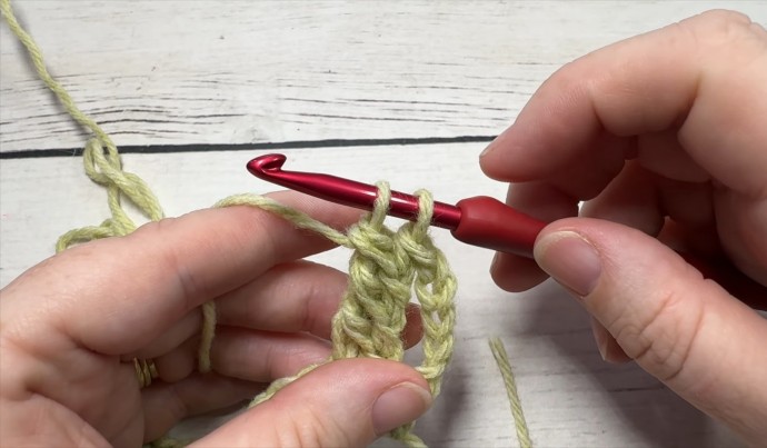How to Crochet the Double Treble Column Stitch Photo Tutorial