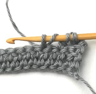 Bars and Zigzag Crochet Stitch Photo Tutorial