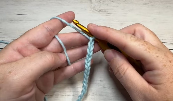 How to Crochet the Slanted Shell Stitch Photo Tutorial