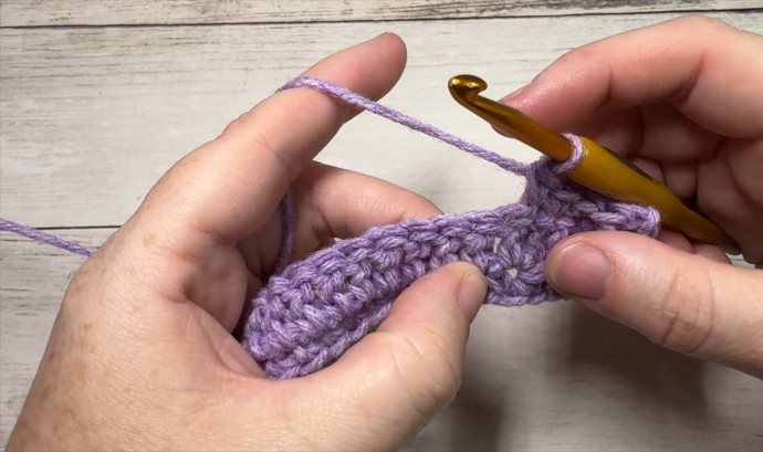 How to Crochet the ZigZag Cable Stitch Photo Tutorial