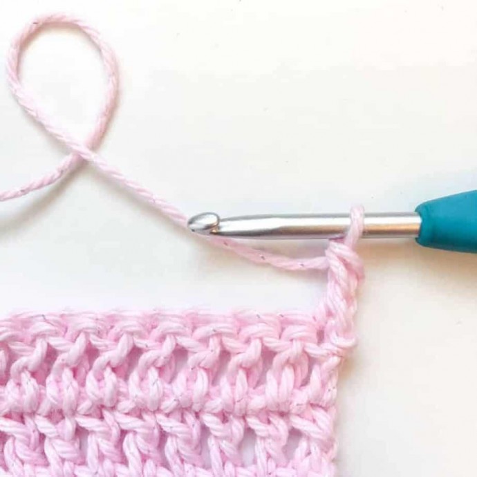 Chainless Starting Double Crochet Photo Tutorial
