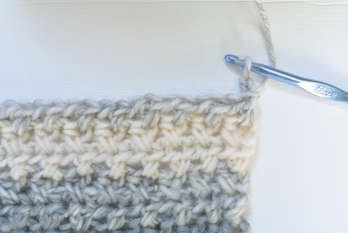 Crossed Half Double Crochet Stitch Photo Tutorial