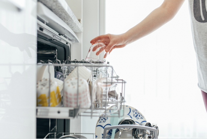 7 Dishwasher Care Tips 7 Dishwasher Care Tips