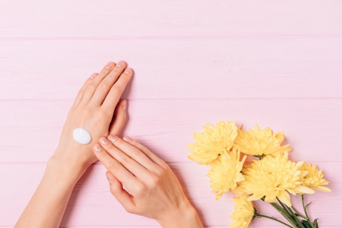 7 Effective Solutions to Get Softer Looking Hands