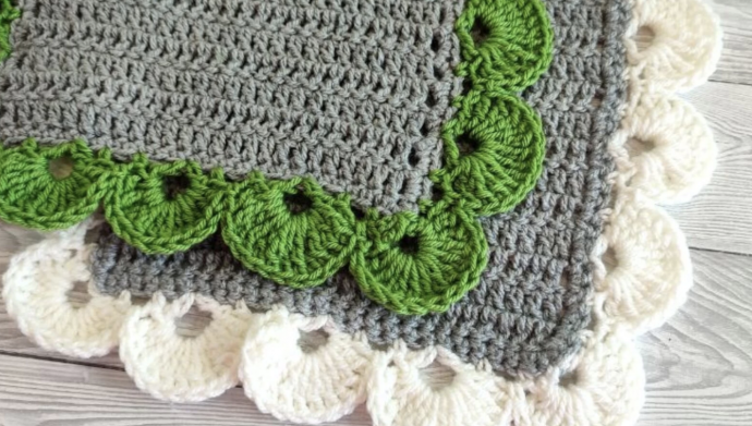 Large Scalloped Edging Crochet Tutorial