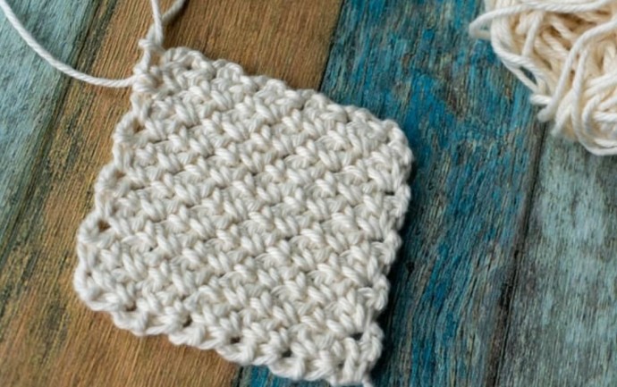 Corner to Corner Moss Stitch Photo Tutorial
