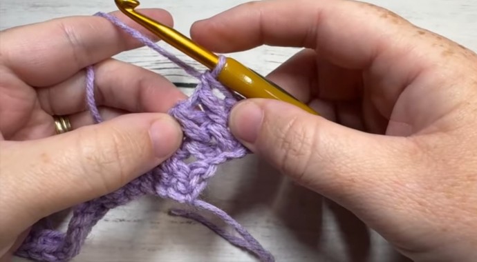 How to Crochet the River Stitch Photo Tutorial
