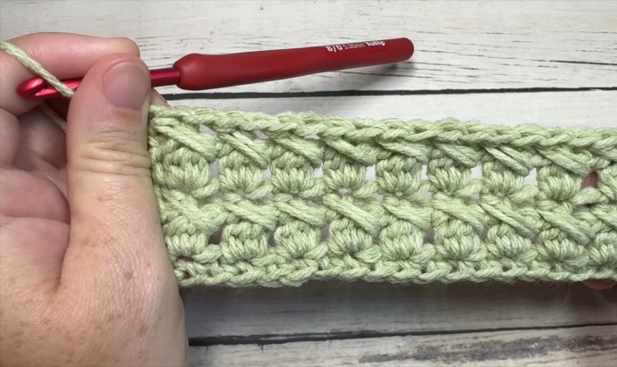 How to Crochet the Flower Bud Stitch Photo Tutorial