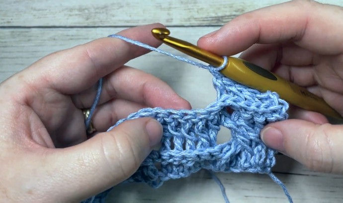 How to Crochet the Slanted Brick Stitch Photo Tutorial