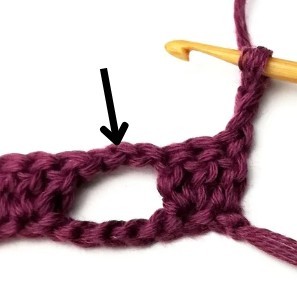 Large Lacy Zigzag Crochet Stitch Photo Tutorial