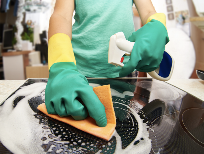 10 Kitchen Speed Cleaning Tips