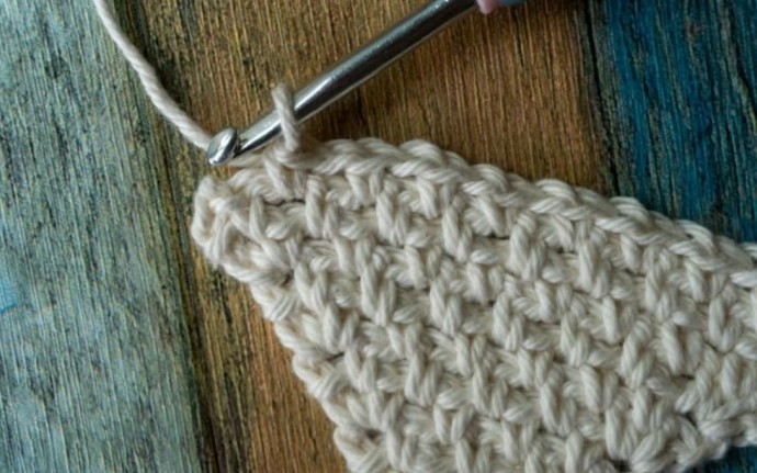 Corner to Corner Moss Stitch Photo Tutorial