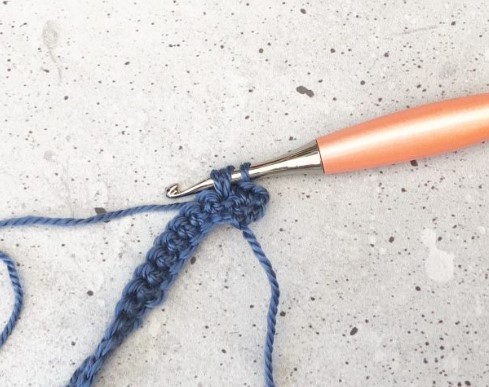 How to Crochet the Mini Puff Stitch Photo Tutorial