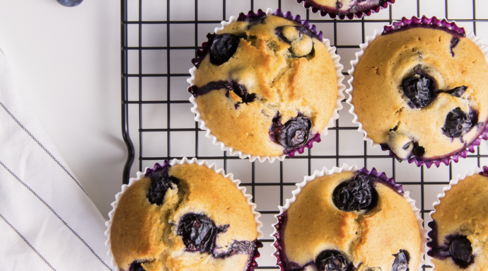 7 Baking Hacks for Perfect Cupcakes & Muffins