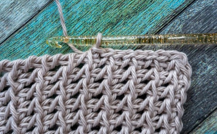 How to Crochet the Tunisian Yarn Over Lace Stitch Photo Tutorial