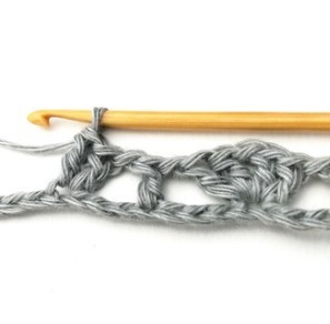 How to Crochet the Braid and Mesh Stitch Photo Tutorial