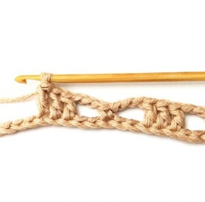 Lacy Stacked Bows Crochet Stitch Photo Tutorial