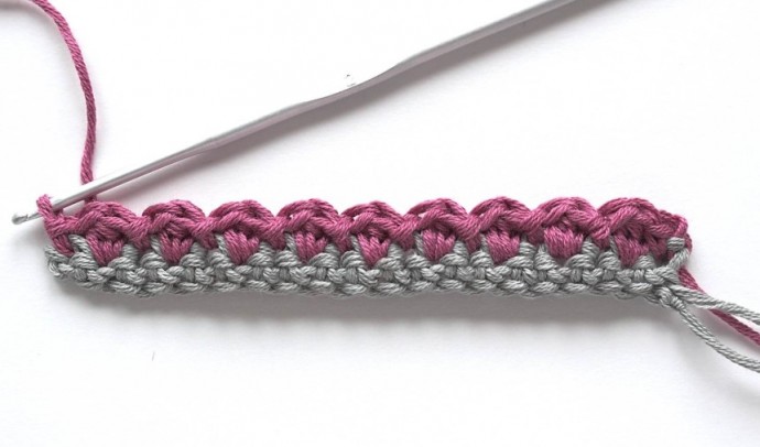 Raspberry Ripple Crochet Square Photo Tutorial