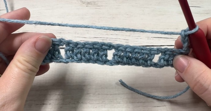 How to Crochet the Climbing Puffs Stitch Photo Tutorial