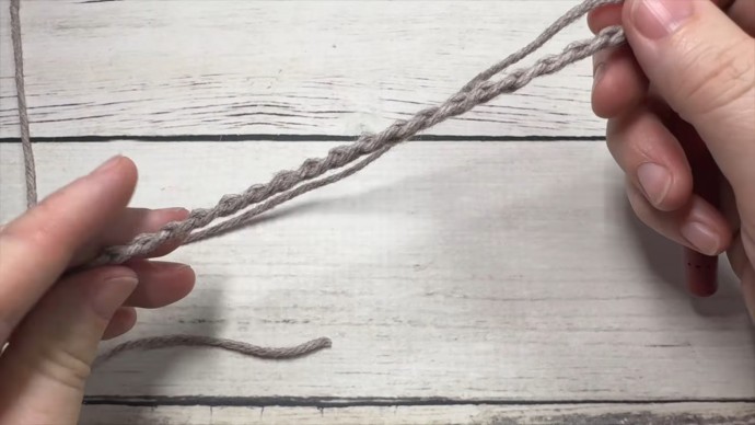 Knotted Half Double Crochet 2 Photo Tutorial