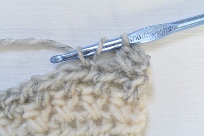 Crossed Half Double Crochet Stitch Photo Tutorial