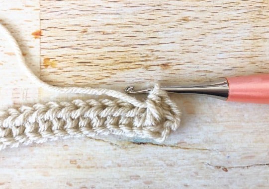 Front Post Half Double Crochet Stitch Photo Tutorial
