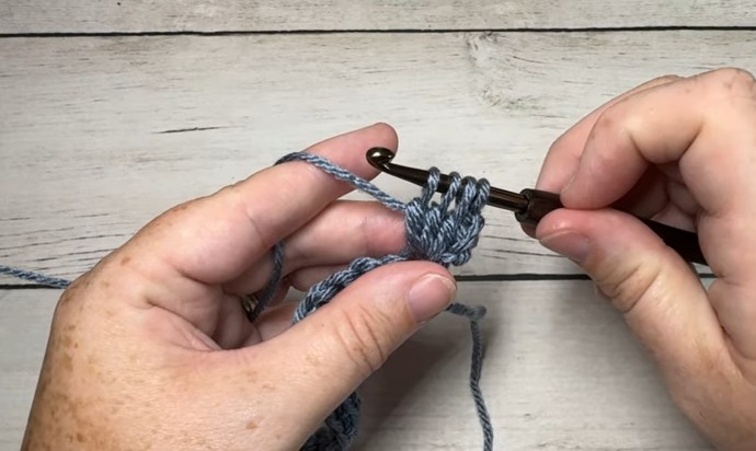 How to Crochet the Slanted Clusters Stitch Photo Tutorial
