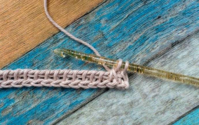 How to Crochet the Tunisian Yarn Over Lace Stitch Photo Tutorial